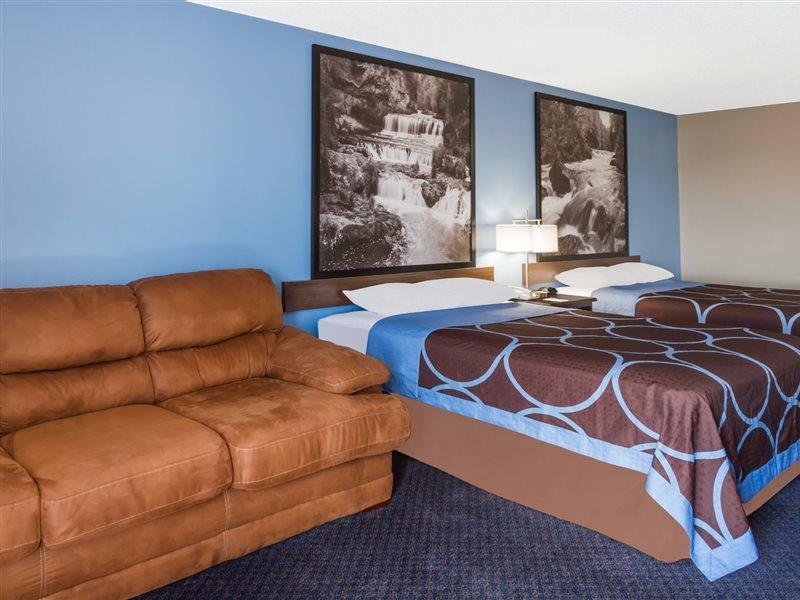 Americinn By Wyndham Columbus Wisconsin Екстер'єр фото