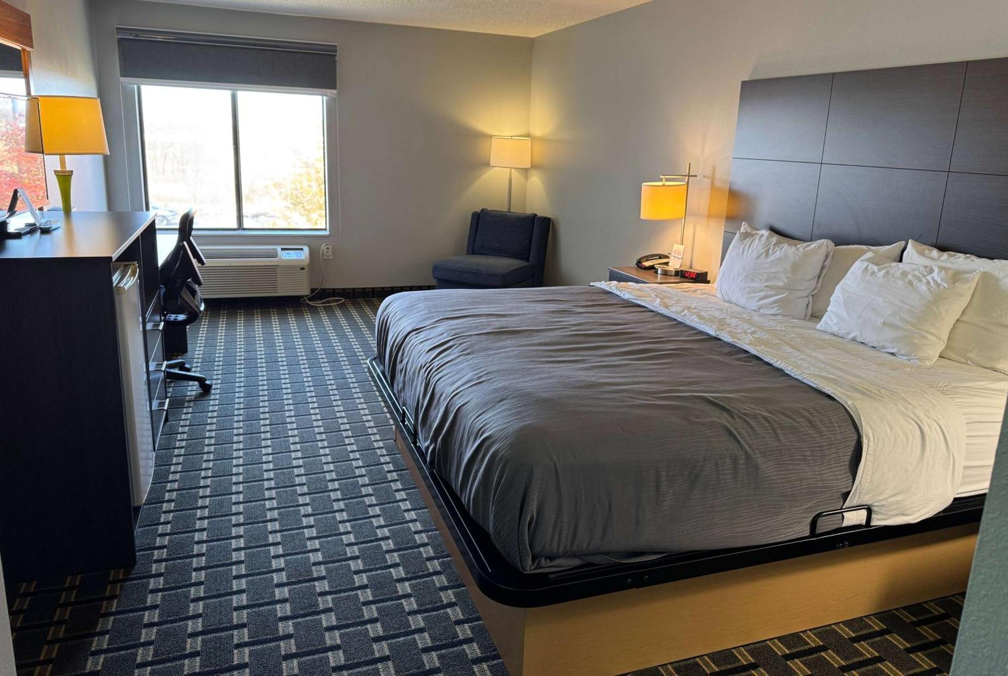 Americinn By Wyndham Columbus Wisconsin Екстер'єр фото