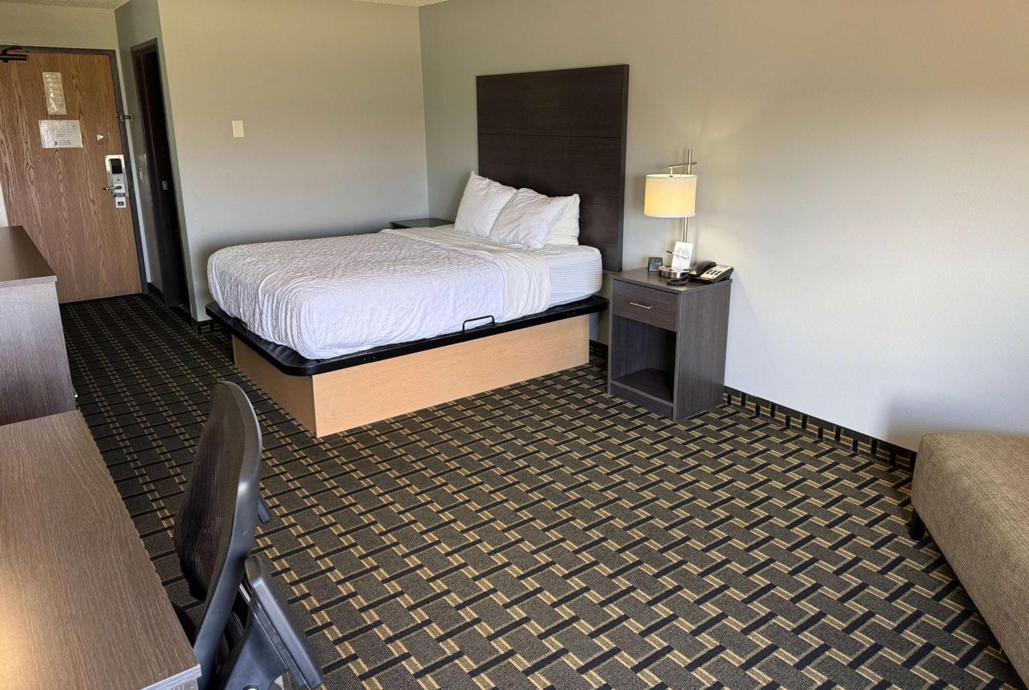 Americinn By Wyndham Columbus Wisconsin Екстер'єр фото