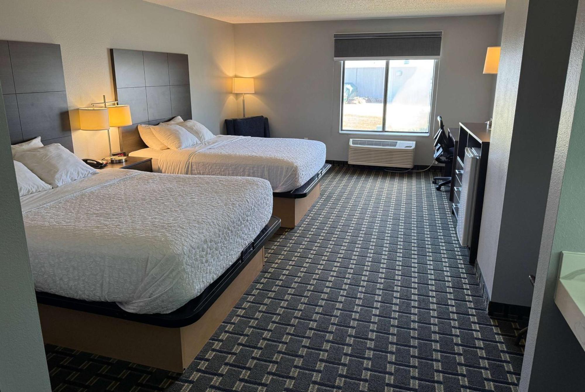 Americinn By Wyndham Columbus Wisconsin Екстер'єр фото