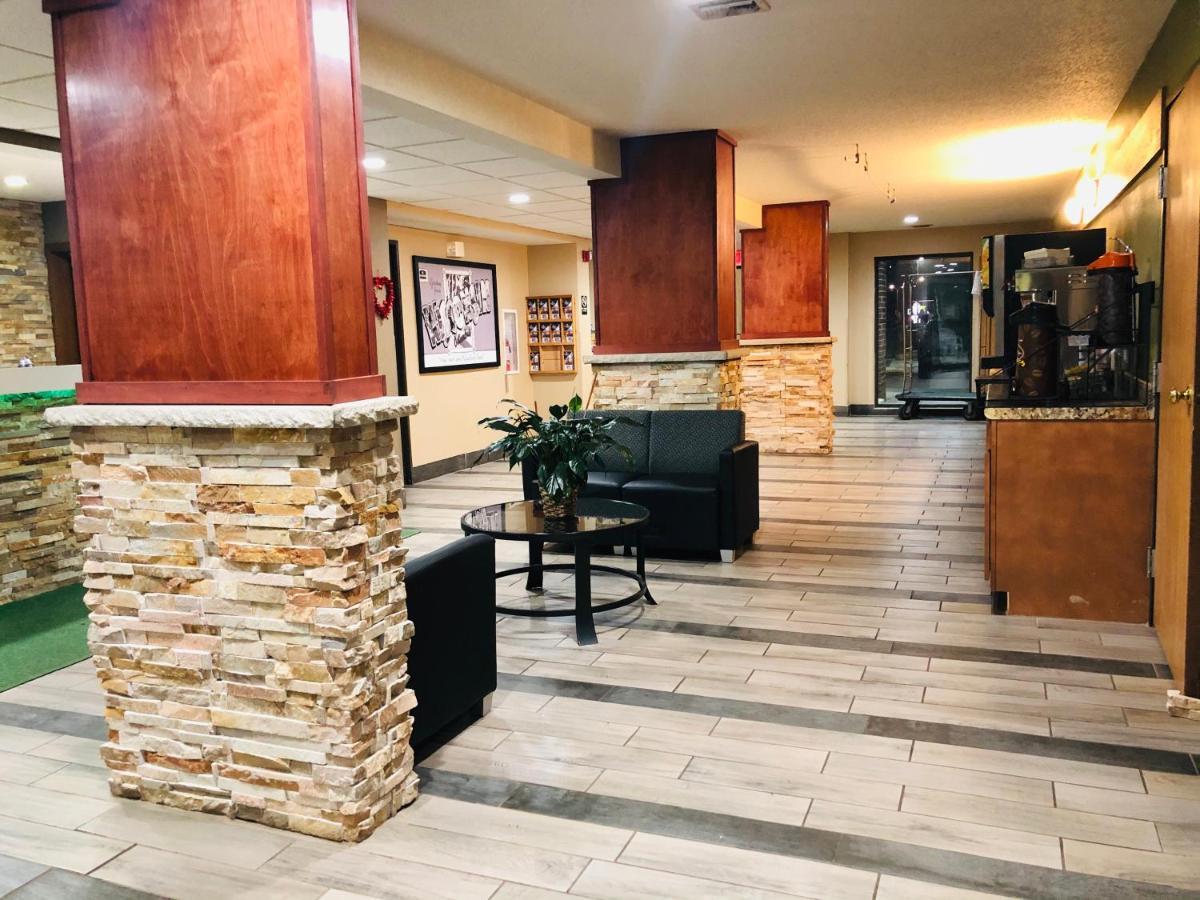 Americinn By Wyndham Columbus Wisconsin Екстер'єр фото