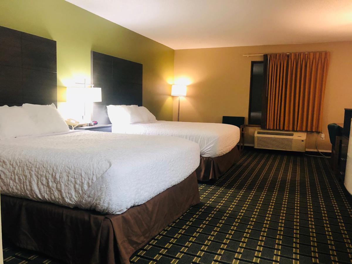 Americinn By Wyndham Columbus Wisconsin Екстер'єр фото