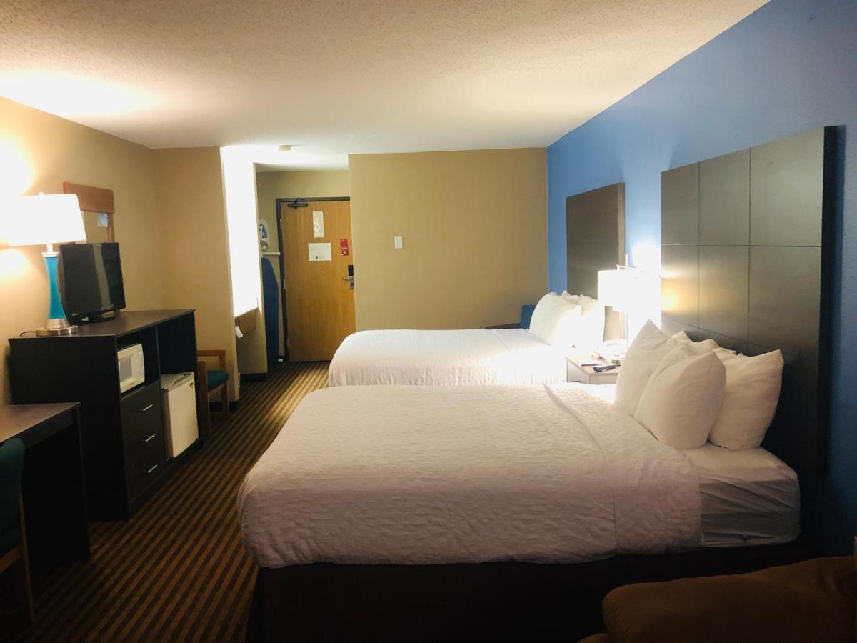 Americinn By Wyndham Columbus Wisconsin Екстер'єр фото